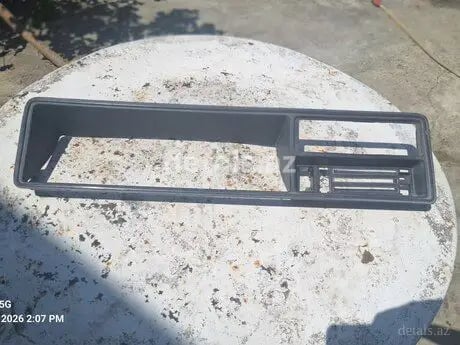 LADA (VAZ) 2107 şitin orta paneli - İşlənmiş 15 AZN